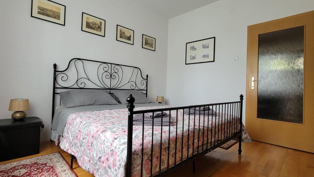 Traveler'S Retreat Apartment Brasov Bagian luar foto