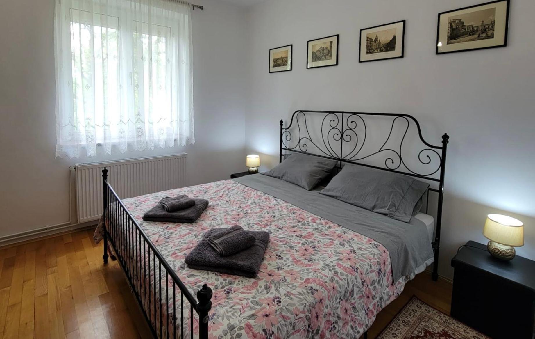 Traveler'S Retreat Apartment Brasov Bagian luar foto
