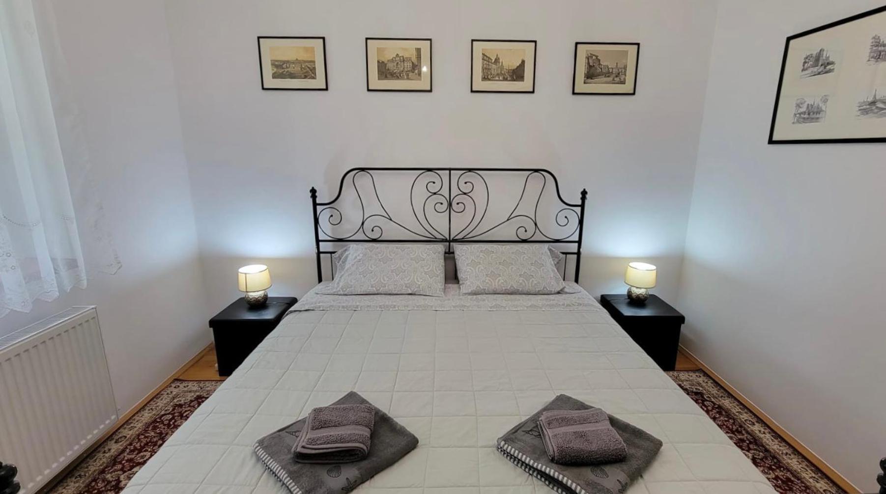 Traveler'S Retreat Apartment Brasov Bagian luar foto