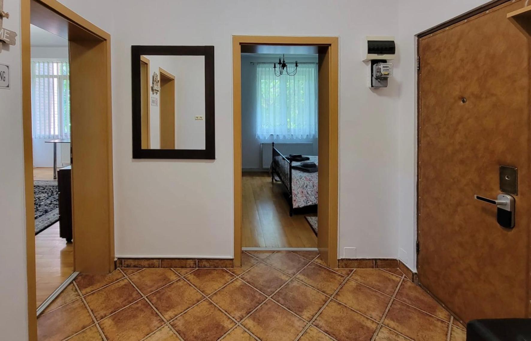 Traveler'S Retreat Apartment Brasov Bagian luar foto